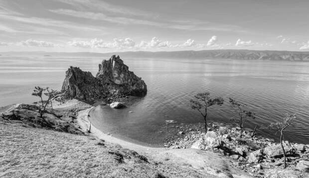 Волонтеры обошли Байкал ради благотворительности