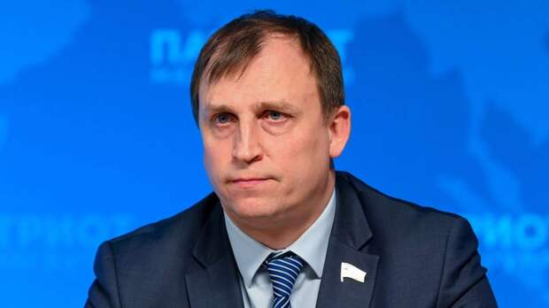 Вострецов раскритиковал «мирные» инициативы Запада по ситуации на Украине