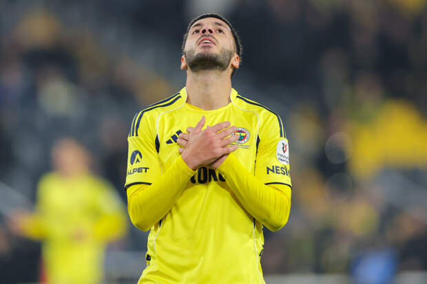 Инсайдер Карпов: ЦСКА близок к аренде вингера "Фенербахче" Айдына за €0,5 млн