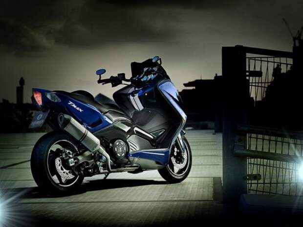 942b19e67c3ad4a5ee1a61a0e2f300dc Yamaha TMAX 530