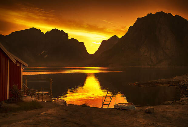 Sakrisøy in Lofoten by Tor Inge Oldervik on 500px.com