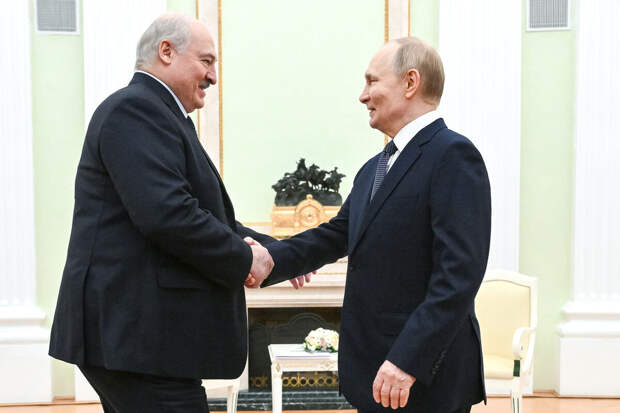 Путин и Лукашенко встретились в Москве в рамках заседания ВГС