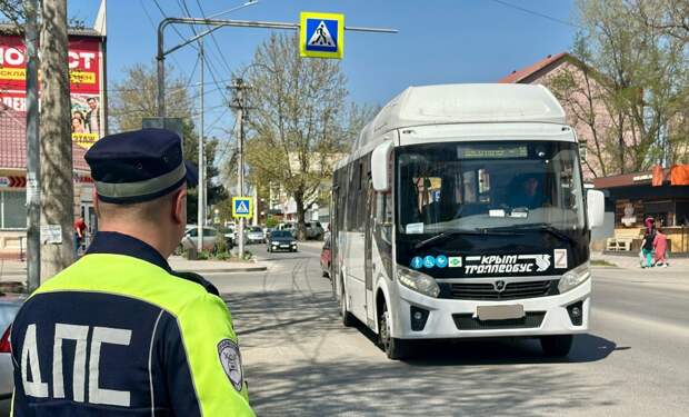 Госавтоинспекция Крыма выявила десятки нарушений у водителей автобусов