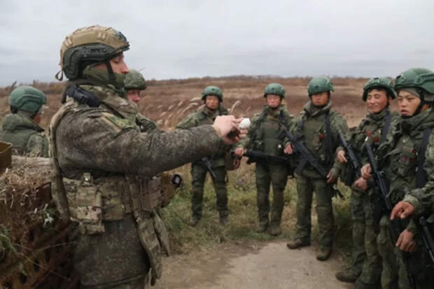 «Слезы Ким Чен Ына — вопрос вторичный». На что не обратили внимания украинские тролли, издеваясь на погибшими корейцами?