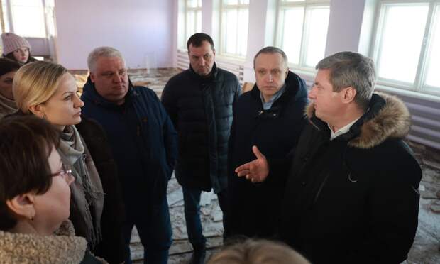 Дмитрий Морев проинспектировал старт капремонта в школе №55