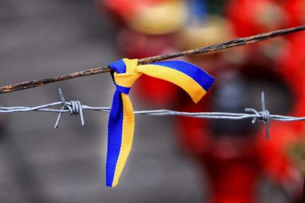 Украина продлит ограничения в торговле с Россией Украина продлит ограничения в торговле с Россией