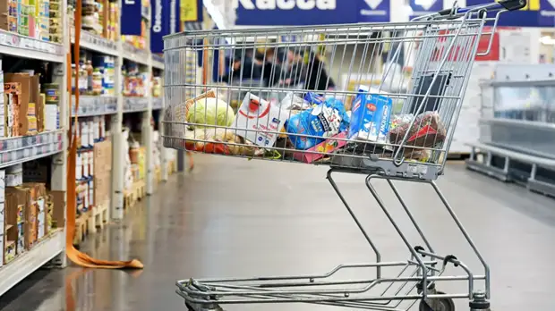 В Симферополе заявили об отсутствии дефицита продовольствия