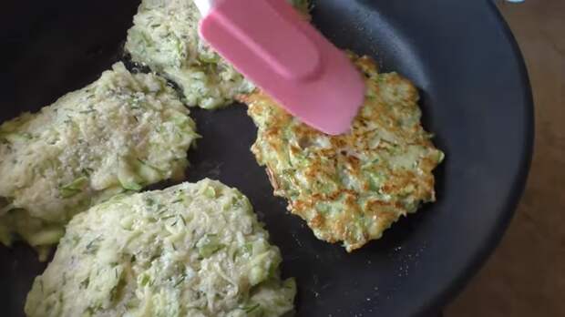 Кабадраники - новое название старому рецепту Еда, Драники, Вкусно, Приготовление, Рецепт, Другая кухня, Видео, Длиннопост, Кабачок