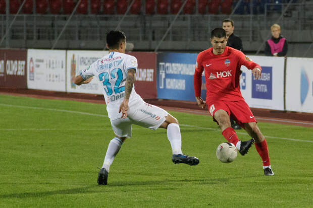 Матчи енисей зенит. Зенит (женский футбольный клуб). Зенит енисей футбол. Енисей зенит 2018 геолог 1 тур. Зенит 2023.