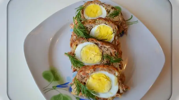 Мясной рулет с яйцом: 4 лучших рецепта