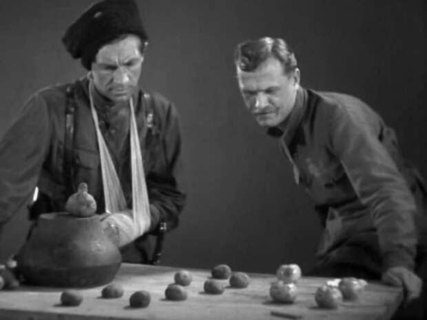 Кадр из фильма «Чапаев» (1934)