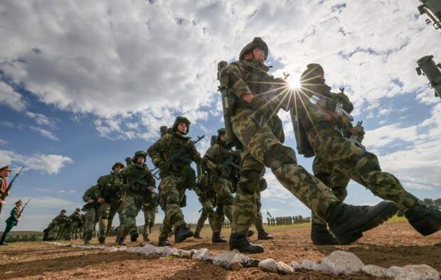 Если Москва победит, украинцы войдут в состав российской армии, которая развернет наступление на Европу....