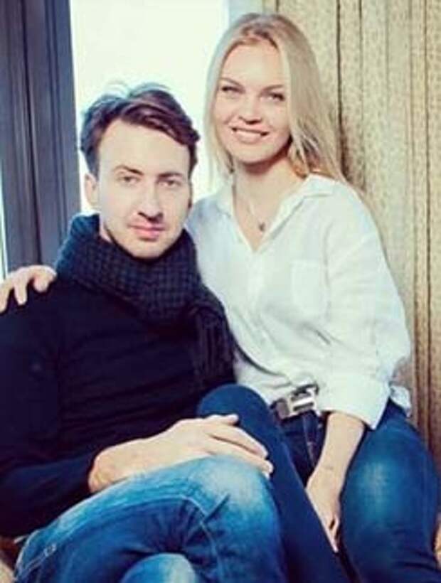 Елена Кулецкая вышла замуж