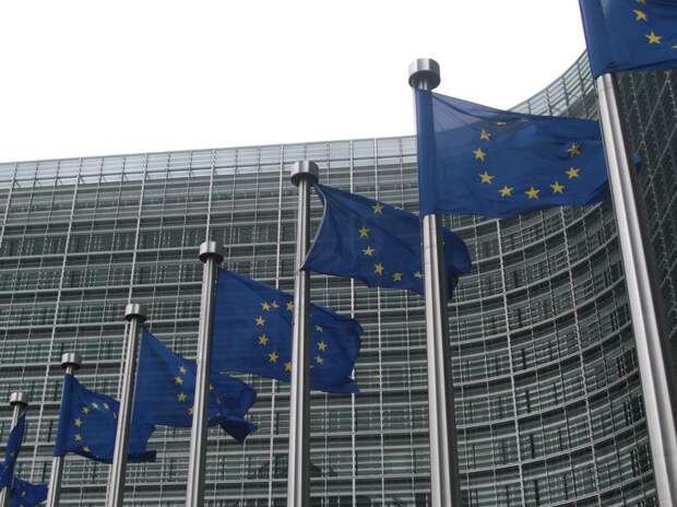 Еврокомиссия заявляет, что не настаивала на прекращении проекта "Южный поток"