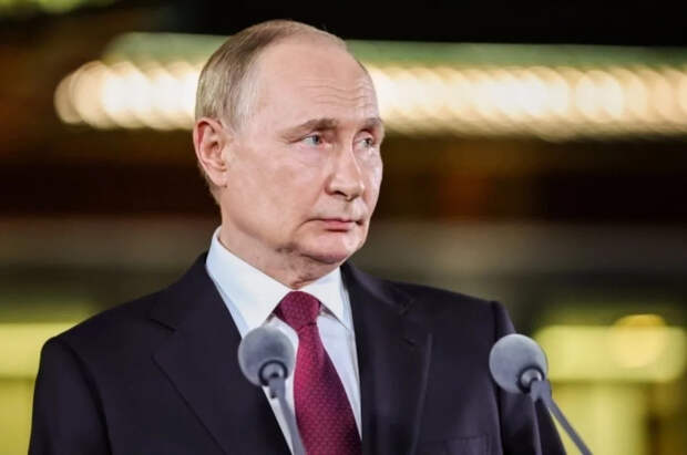 Путин: Киев кусает руку Европы, с которой кормится