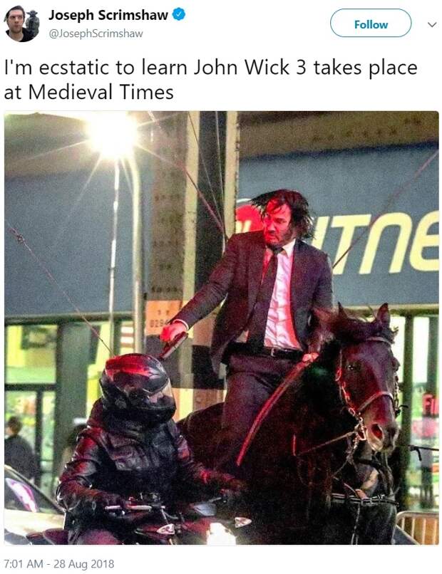Киану на коне