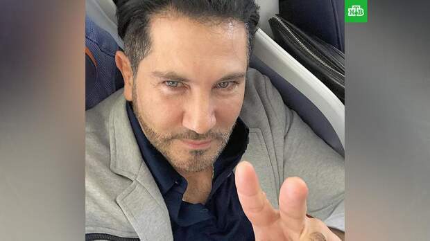 Авраама Руссо задержали в аэропорту Нью-Йорка из-за потери паспорта