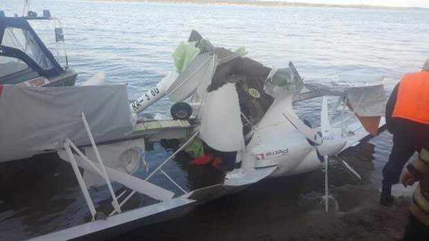 Очевидцы рассказали подробности крушения самолета над Волгой