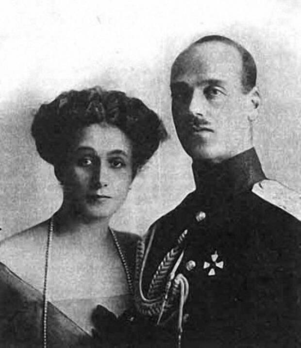 Жена последнего русского императора сбежала из страны фальшивым паспортом