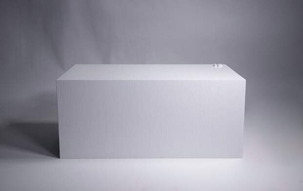 Журнальный столик из кирпичиков LEGO