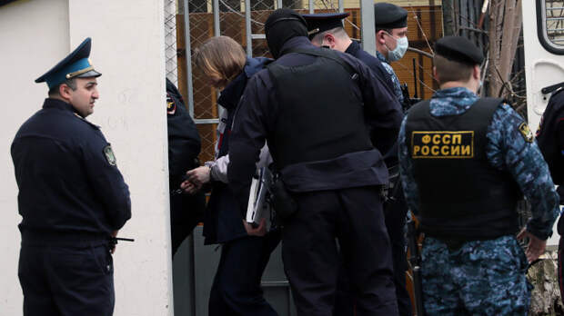 ПЛАТА ЗА УБИЙСТВО – ТЁПЛОЕ МЕСТО: ЗАГАДКА ПОСЫЛКИ ДЛЯ ВОЕНКОРА ТАТАРСКОГО