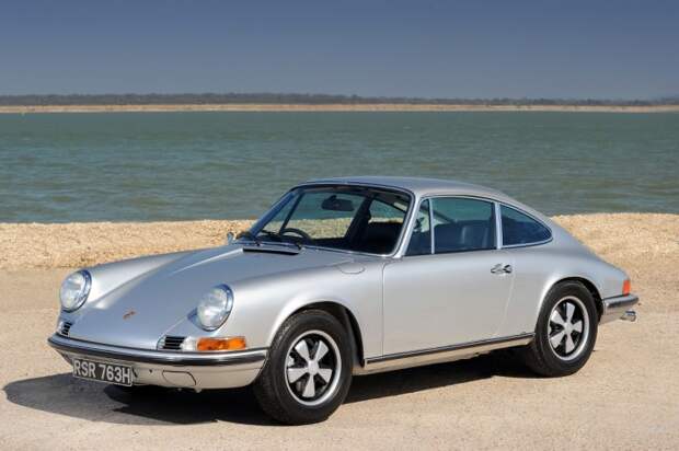 Porsche 911 - такой именитый и такой опасный.