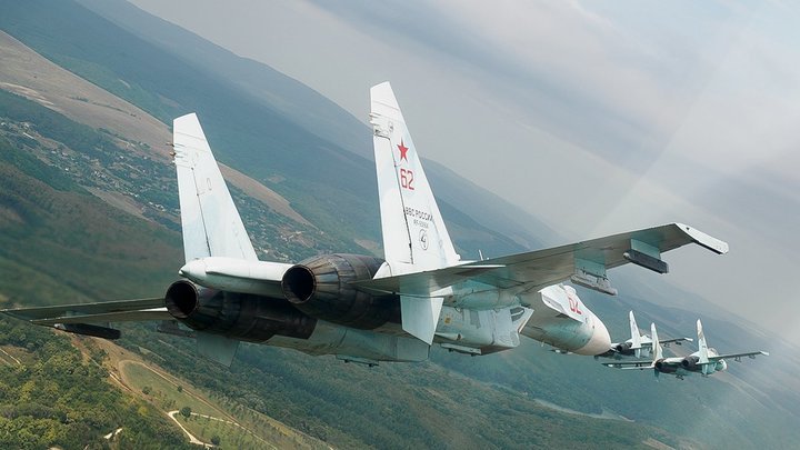 "Немыслимые ошибки НАТО": После инцидента с русскими Су-27 американскому генералу указали на враньё