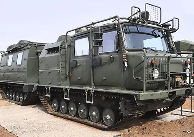 Плавающие двухзвенные снегоболотоходы «Алеут» впервые будут задействованы в механизированной части Парада Победы в Чите