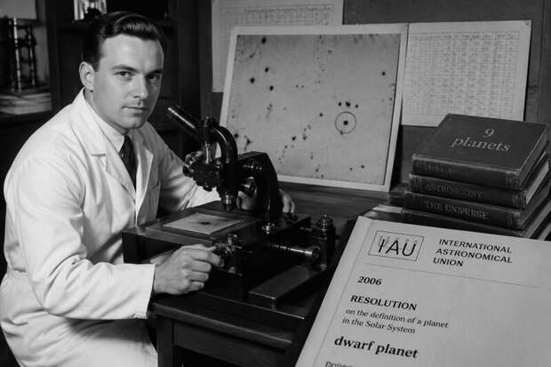 Джаред Айзекман против науки: почему он требует вернуть Плутон в ранг планет