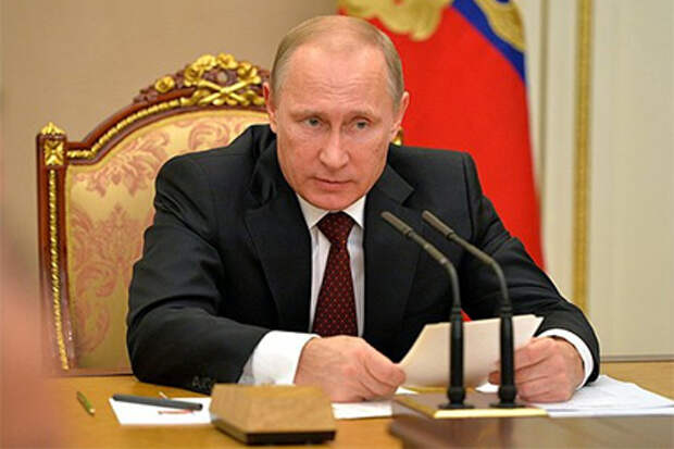Путин рассказал о противодействии цветным революциям в России Путин рассказал о противодействии цветным революциям в России