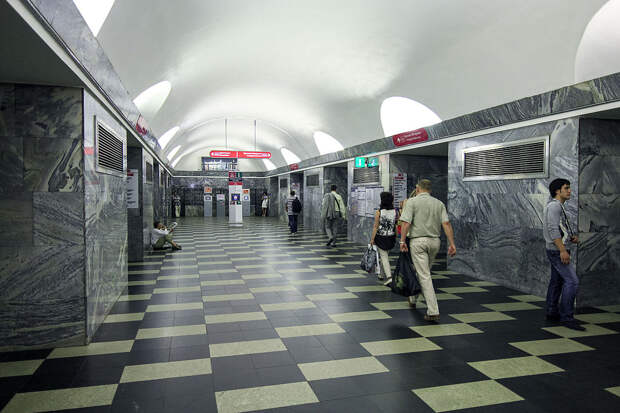 Чернышевская метро, питер, подземка