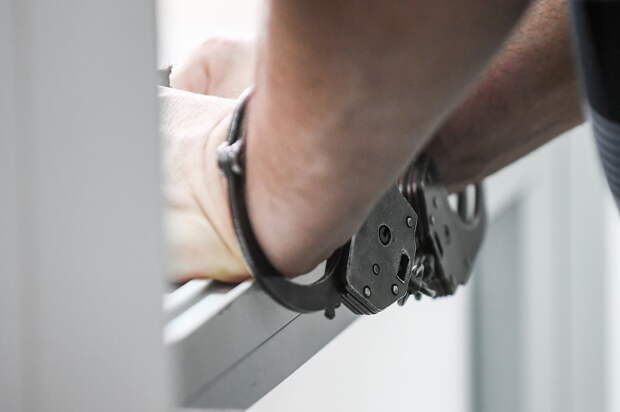 Бывший российский контр-адмирал получил срок за поставки по госконтракту