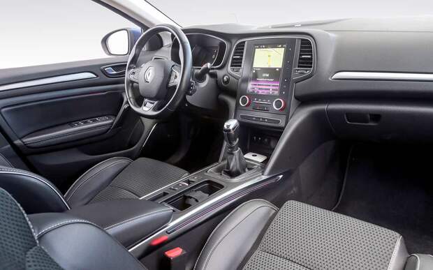 Когда хочется экзотики без риска: надежный универсал из Европы с мотором 1.5 и МКП