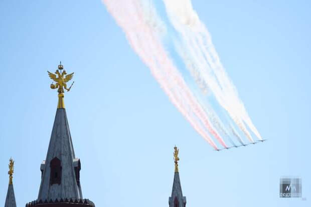 Песков сообщил, что Россия ждет зарубежных лидеров на параде Победы