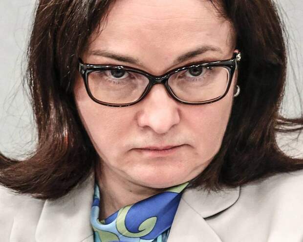 Центробанку приказали отступить. Что нам даст минимальная ставка?