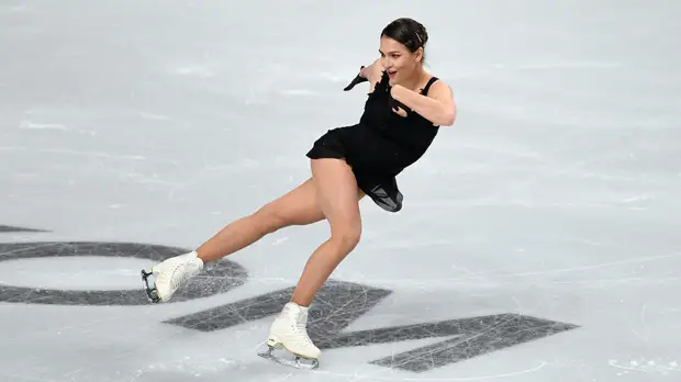 Константинова назвала причину ухода из академии Плющенко