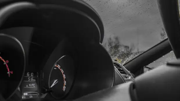 Автоэксперты рассказали, что делать, если машина не завелась в мороз