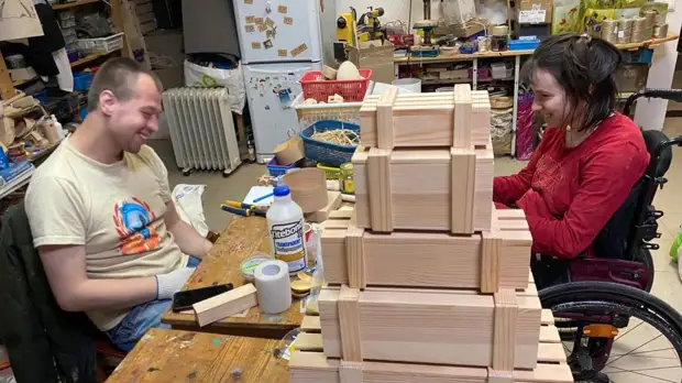 «Без работы жизнь будет совсем беспросветной»: как во время пандемии трудятся люди с ментальными отклонениями