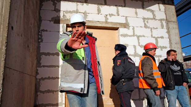 Мигрантгейт: Триллионы из наших карманов просто утекают