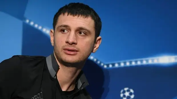 СМИ: ЦСКА предложил Дзагоеву новый контракт с зарплатой €10 тысяч в месяц