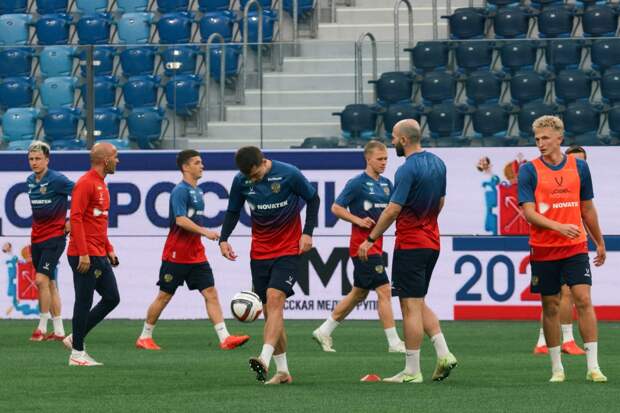Стали известны соперники сборной России по футболу в июньских матчах