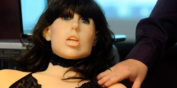 Первый бордель с куклами в Париже хотят закрыть из-за «подпитывания фантазий об изнасиловании» бордель, в мире, куклы, отношение, париж