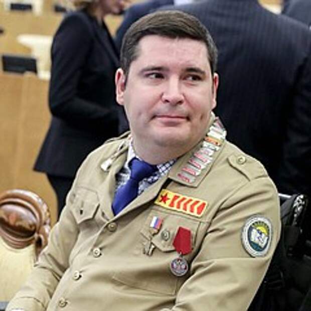 Киселёв: 177 тыс. молодых людей получили рабочие профессии через студотряды с 2021 года