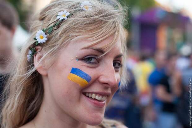 Болельщицы Евро-2012 (65 фото)