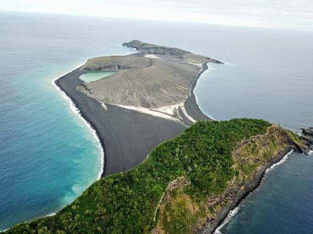 Вулканический остров остров Хунга Тонг