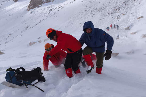 В Казахстане нашли тела двух альпинистов, поисковая операция завершена