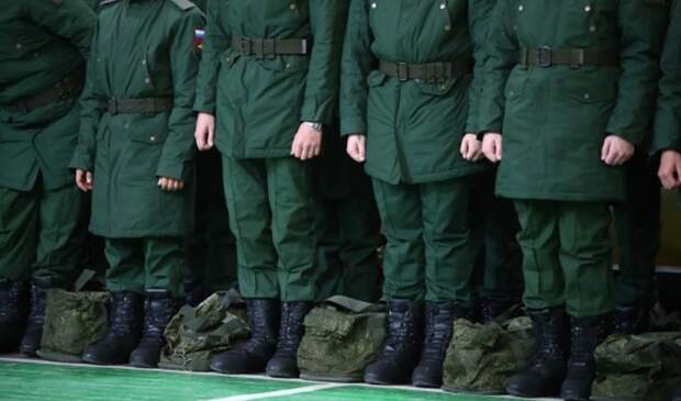 Волгоградцев отправляют к местам военной службы по призыву