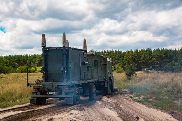 Станция постановки помех Р-330Ж «Житель»