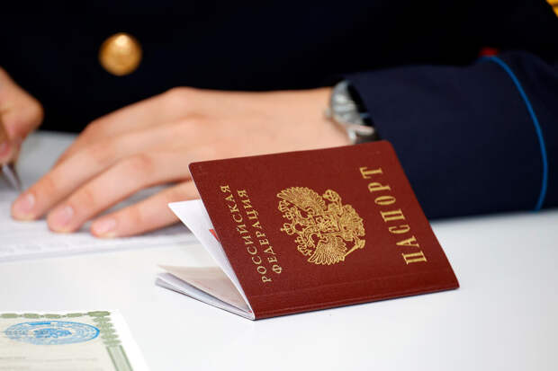 Петербурженка лишилась свободы за сожженный паспорт