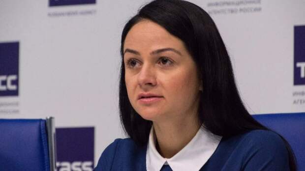 Свердловскую чиновницу временно отстранили от должности после скандальных высказываний о молодежи